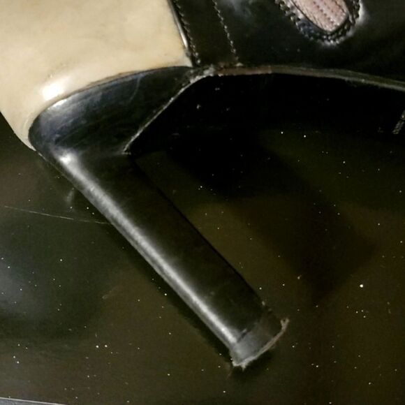 Prada VINTAGE size 35 1/2 Boots - Picture 16 of 16